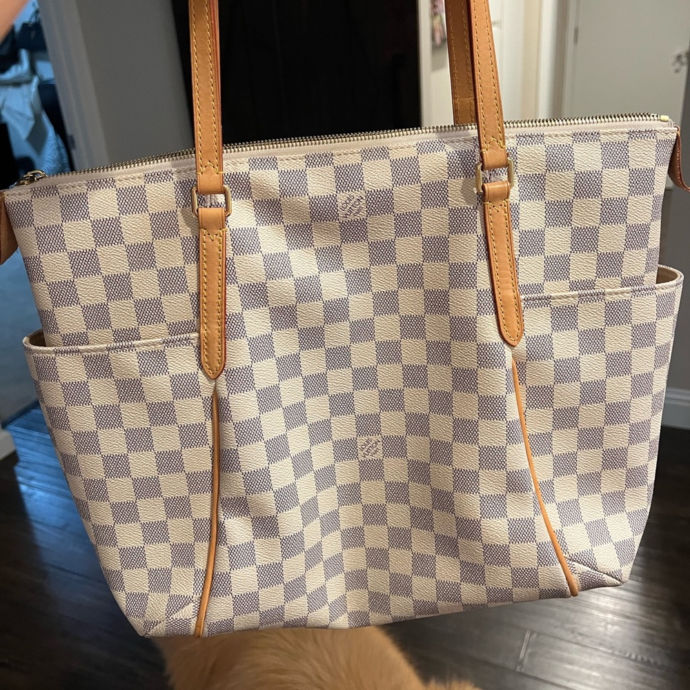 EUC Louis Vuitton Totally MM Azur - Picture 3 of 9